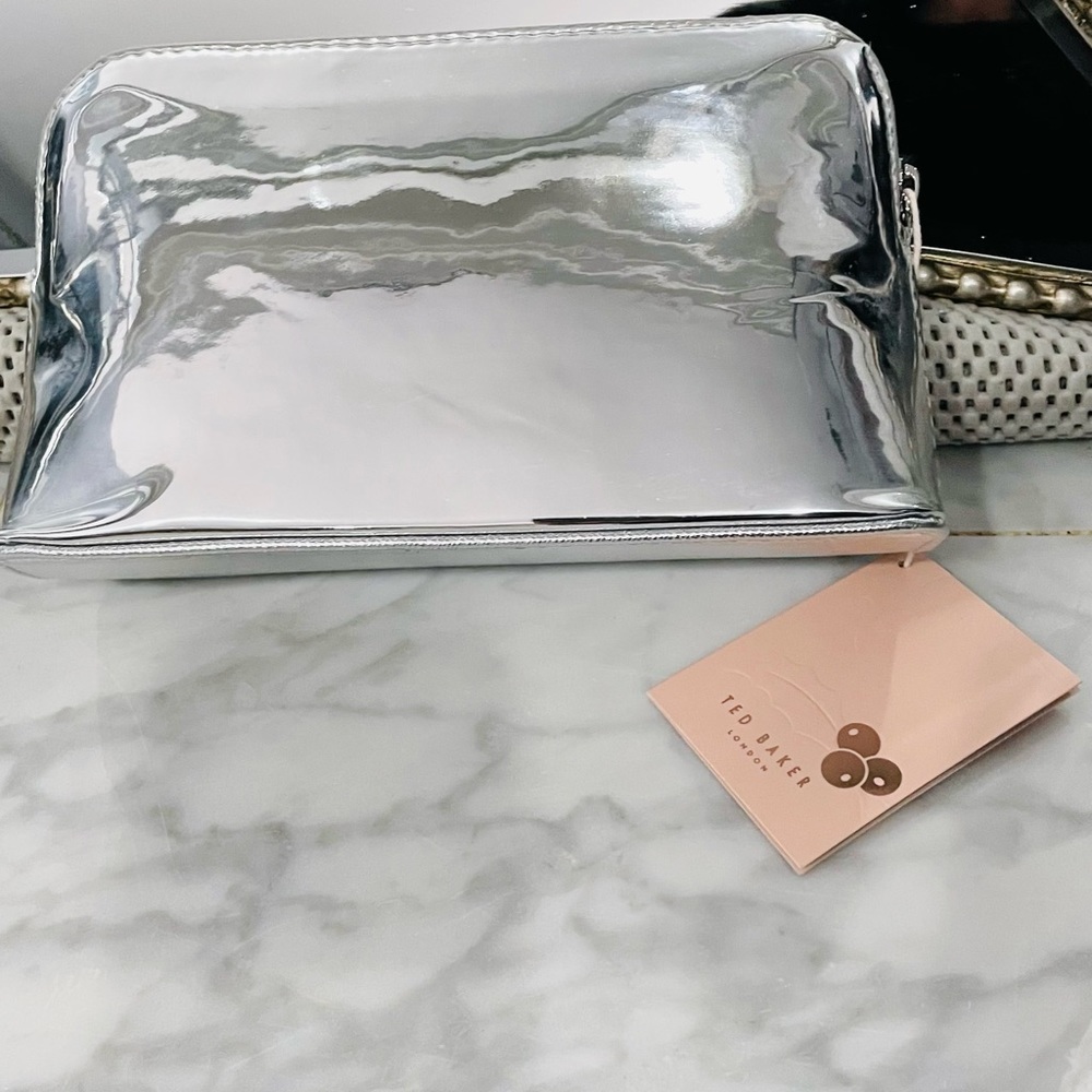 Ted Baker London Silver Travel Bag - Picture 4 of 5